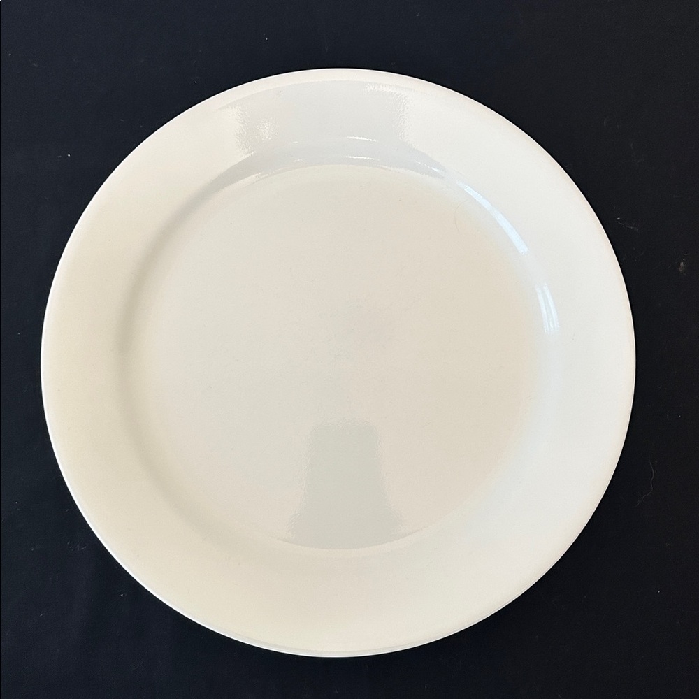 Corelle White 10” Dinner Plates with Rim ~ SEVEN in set